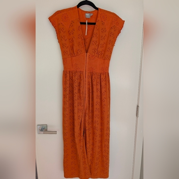 ASOS Dresses & Skirts - NWT ASOS Orange Midi Eyelet Dress Sz 2